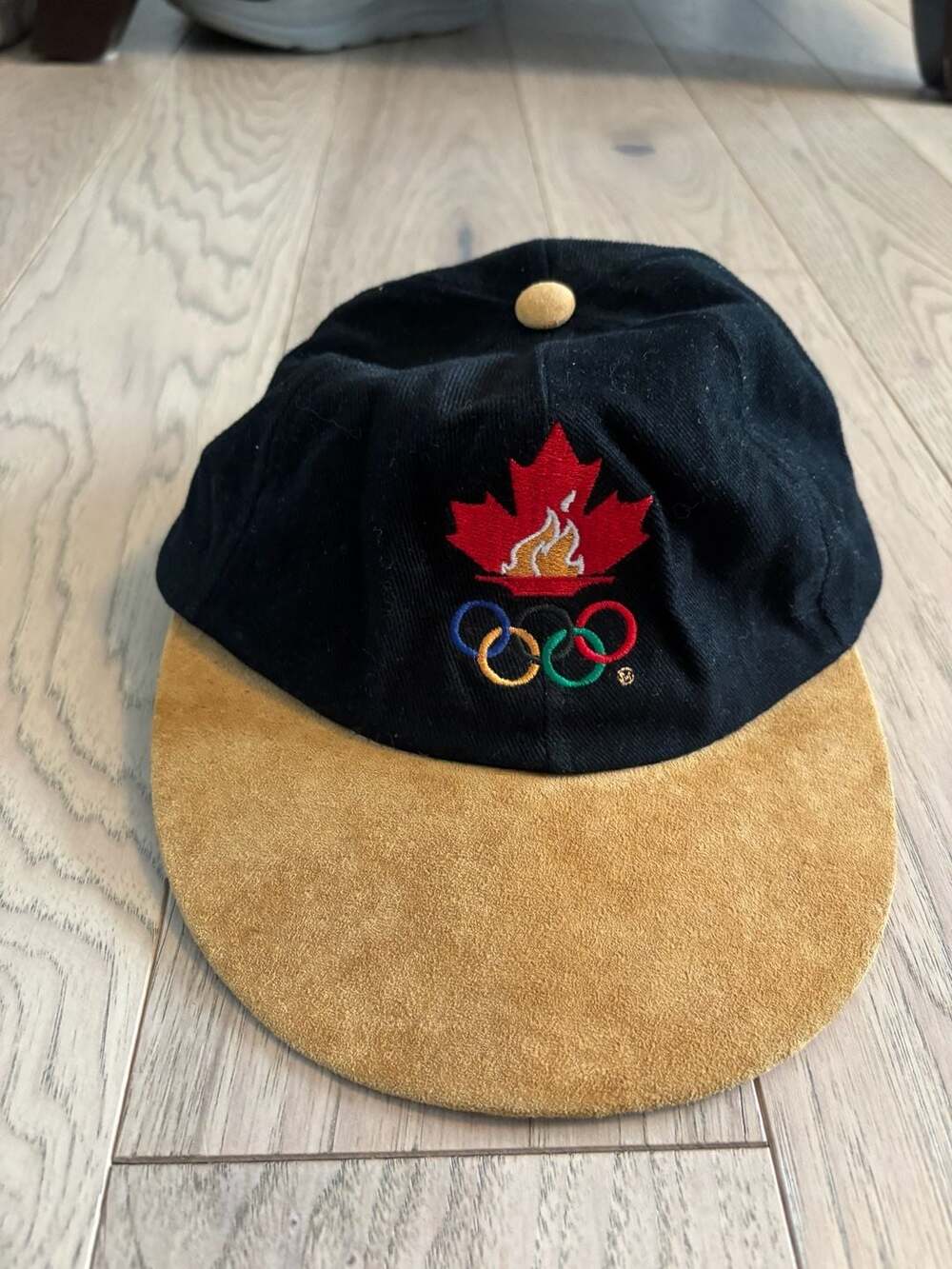 Vintage 1996 Atlanta Olympics Canada Team Hat Cap Suede Brim
